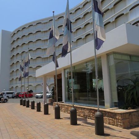Breakers Resort 130 Umhlanga Beachfront Durban Exterior photo